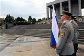 img_0104_70th_anniversary_ww_ii_memorial slavin.jpg